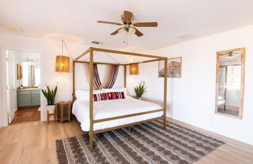 Sun Runner - Serene desert home w/pool & hot tub - Foto 16