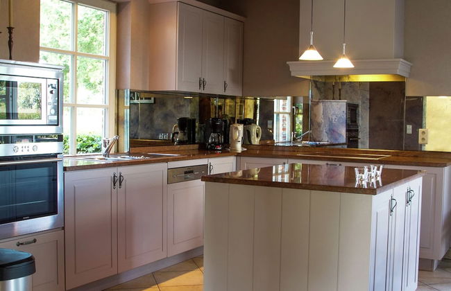 Peer Villa With Garden - Foto 10