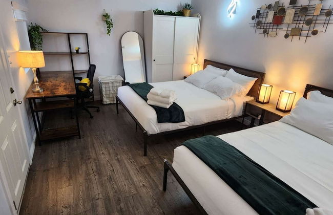 Monterey Park Retreat: Spectacular Views & Comfort - Foto 3