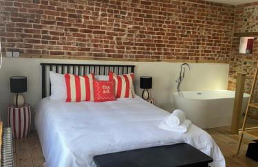 Holt GRDN House A beautiful 1 bedroom house with freestanding bathtub and log burners - Foto 19