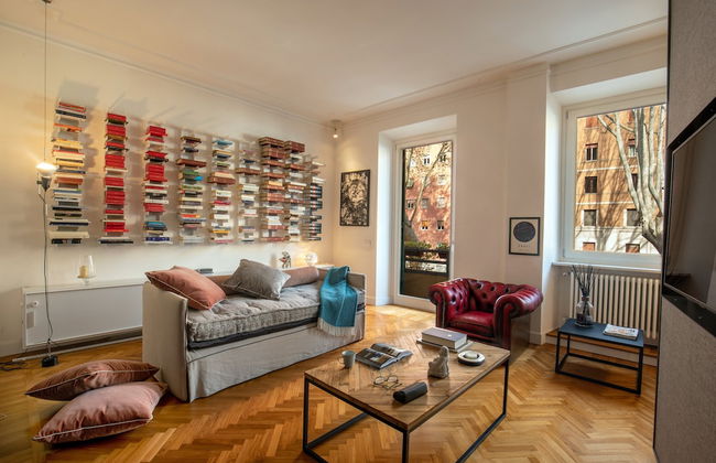 Wonderful 1 Bedroom Apartament in the City Center - Photo 1