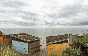 Sunrise Lodge 2-Bedroom Flat EastBeach sleeps 4 - Pass the Keys - Foto 24