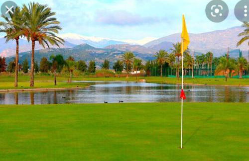 EL PEÑÓN IDÍLICO PISO A PIE DE Playa - Foto 40