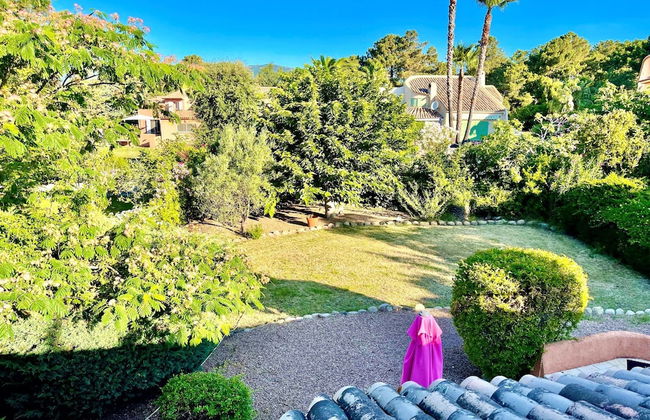 Majestic Villa in Lecci With Garden - Foto 36