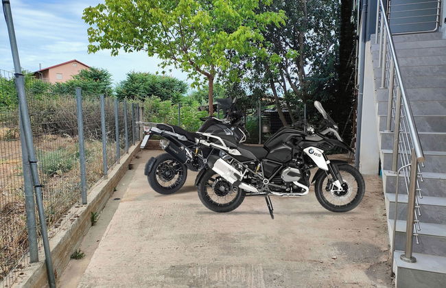 Tsikaris Boutique Guesthouse - Photo 41