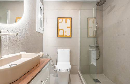The Stadium Luxe Apartment - Photo 29