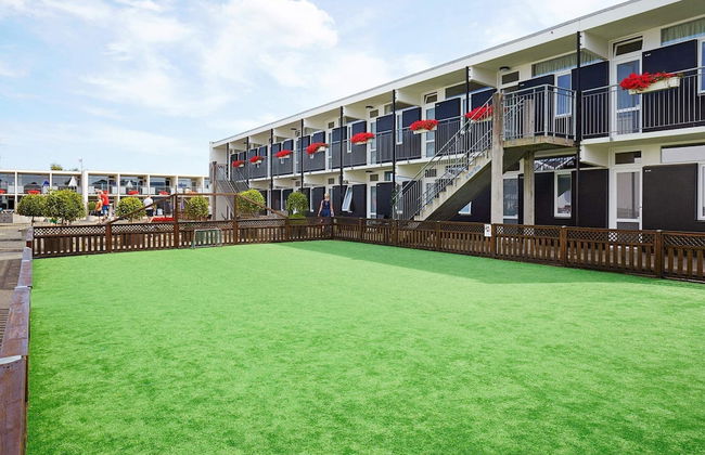 4 Person Holiday Home on Holiday Park in Glesborg - Foto 40