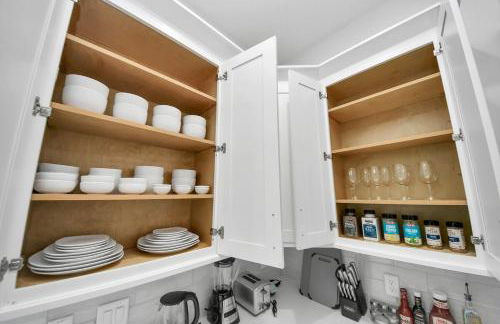 3Bdr 6Beds in Ellegant Home with Rooftop Lounge and SkylineView - Foto 36