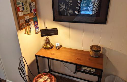 The Estate Loft in Downtown Milford - Foto 8