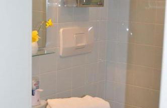 cozy bedroom and study with terrace - Foto 15