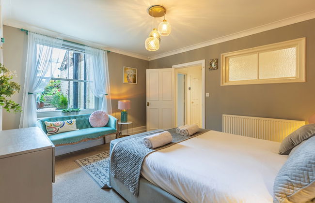 Seafront Apartment Private Garden & Free Parking - Foto 4