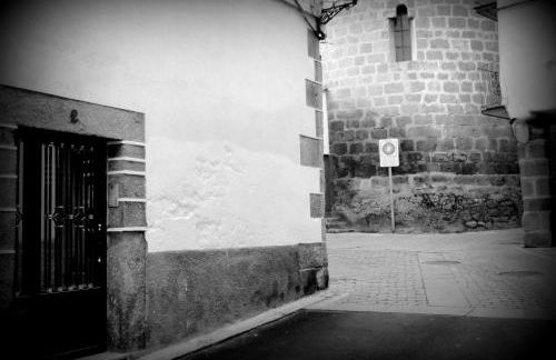 Bejar Alojamiento La Plaza - Photo 15