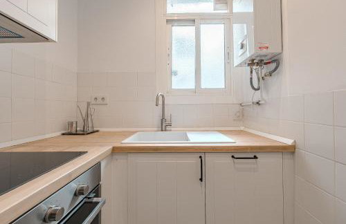 Apartamento reformado de 3 habitaciones en Sagrada Familia - Foto 12