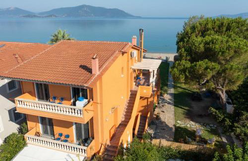 Pampas Seafront villa, 6 bedrooms, North Evvoia - Photo 17