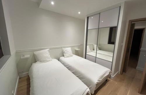 T3 familial et neuf aux portes de Paris à Suresnes et parking - Foto 17