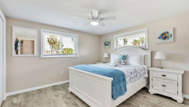 Lazy Pelican 2 Bedroom Home by RedAwning - Foto 4, Habitación