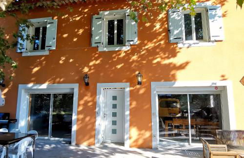 Maison Aix en Provence et grand jardin - Foto 1