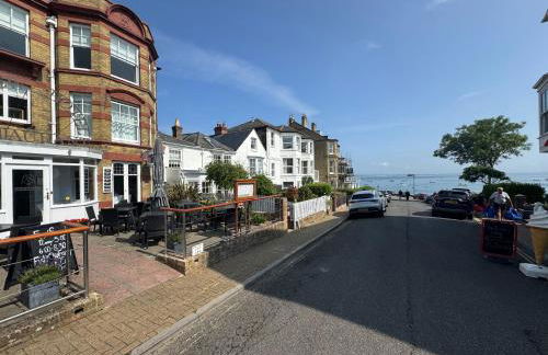 Suzetta Cottage - Photo 42