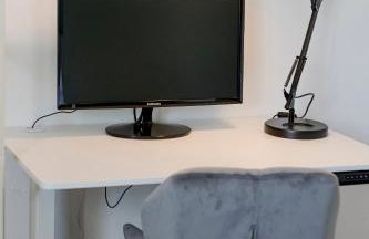 Lumen Homes - Design-Apartment nahe Audi und Altstadt, 3 Zimmer, über 100 m2, Balkon - Photo 24