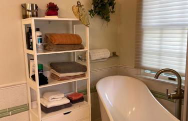 5BRwithBand&Piano setup Private Gym Theater&Entry at Cherry Hill - Foto 2