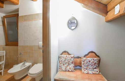 Lovely Apartment In Loiano With Wifi - Photo 17