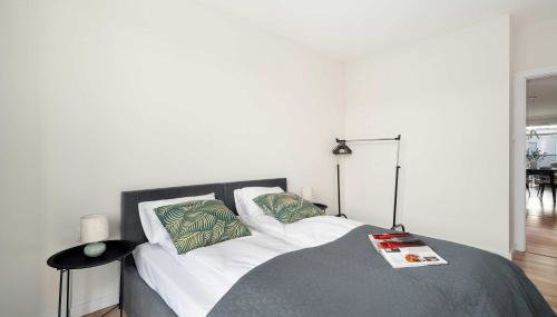 Przestronny Apartament z 2 Sypialniami by Noclegi Renters - Foto 2