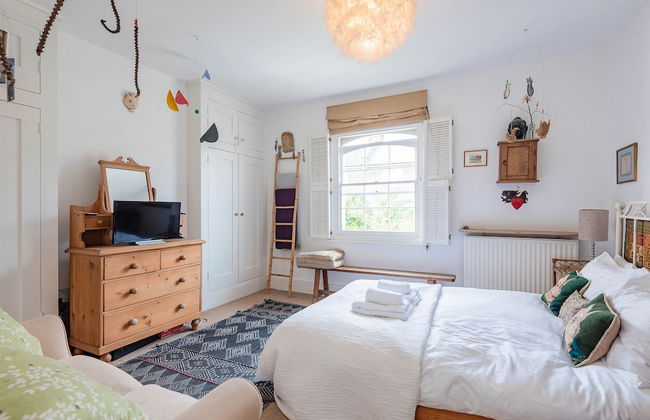 Enchanting Hammersmith Home Close to Shepherds Bush by Underthedoormat - Foto 8