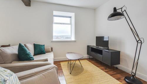 Canal View 2BR Home for Families & Friends - Foto 3