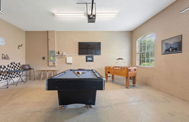 6 Bedroom Premium Home With Pool, Spa and Games Room #800 - Photo 58