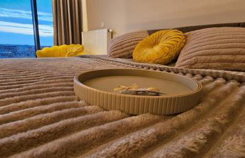 Golden Horizon Hanza Tower - SPA & Sky View - Foto 8