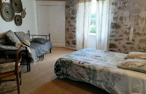 Maison au coeur du village de la Salvetat sur Agout - Foto 24