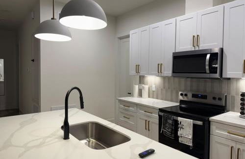 Elegant Plush Properties - Foto 19