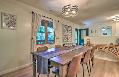 Game Room and Fire Pit Weaverville Family Home! - Foto 4