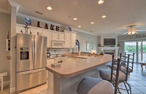 Balcony and Seasonal Pool Lakefront Ozark Condo - Photo 9