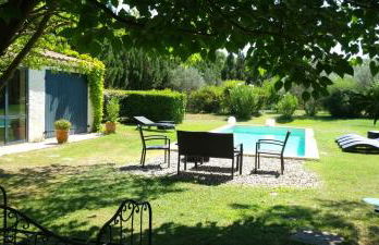 Les cabanons de l'Oliveraie - Photo 2