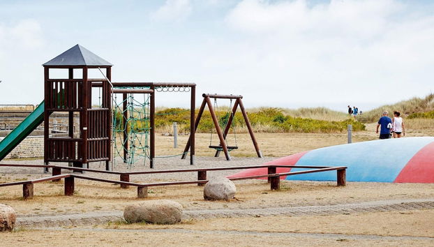 6 Person Holiday Home on a Holiday Park in Saeby - Foto 4, Zona infantil