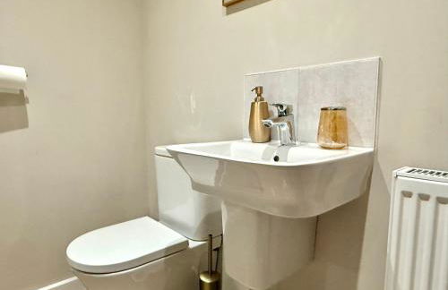 Five Star Home - Walk to Alcester, 15 mins to Stratford - Foto 17