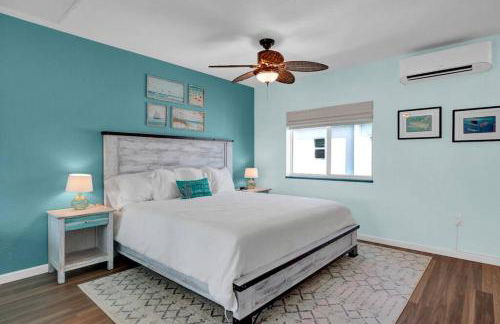 1B 2Ba Seaside Getaway Pool Oceanside - Foto 11