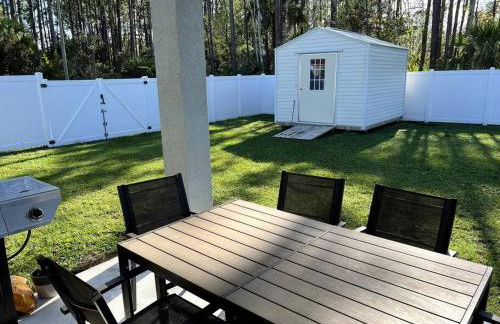 Beach Lovers New House! 10 min to beach - 6 guests - Foto 28