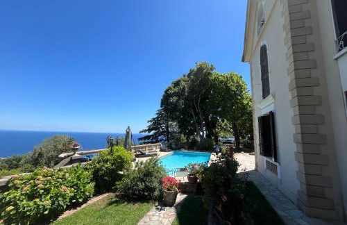 RDC maison de maitre pour 6 personnes avec piscine et jacuzzi - Photo 19