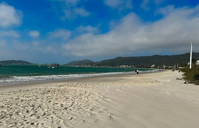 Casa Aconchegante a 100 metros da praia - Photo 41