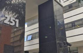 Charming particular apartment with barbecue, air conditioning and garage! - Foto 17