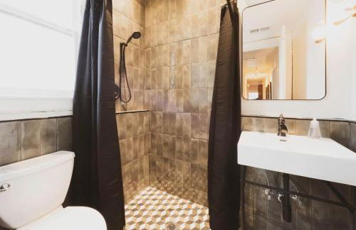 Massive 9BDR Courtyard Estate Near Forsyth Park - Foto 47