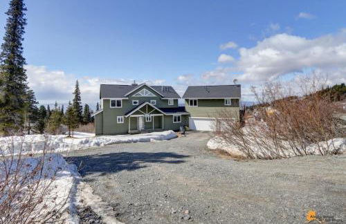 The Mountain Top Escape w/Scenic Views & Trails - Foto 6