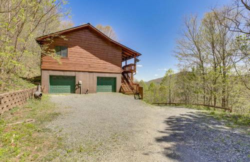 Family Cabin with Private Hot Tub and Views in Boone! - Foto 34