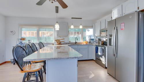Wells Beach House with Ocean-View Deck - Foto 2