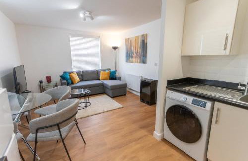 Spacious 2 Bedroom Apartment in Bedford, Near Milton Keynes & Local Business Parks - Foto 8