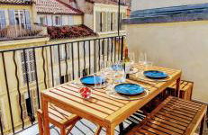 Terrasse - Hyper centre - 2 chambres - Parking gratuit - Calme & lumineux - Arrivée autonome - Foto 3