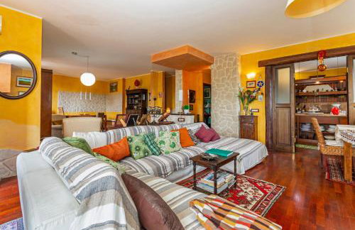 Queen Etna - Beautiful Pool - Photo 14