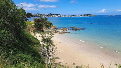 Maison de Charme avec Jardin, à 5 min de la mer - Foto 2